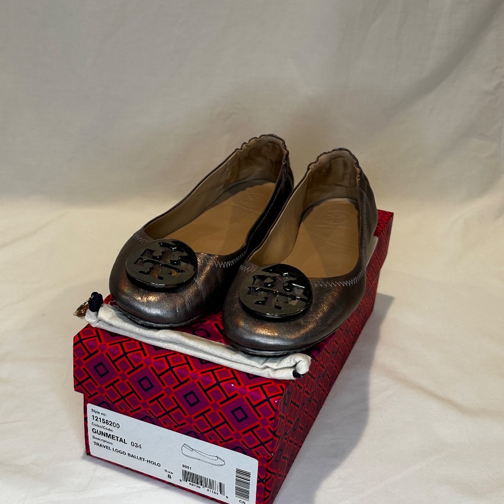 Tory Burch- Travel Logo Ballet in Gunmetal